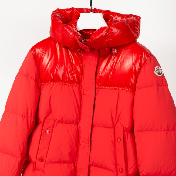Moncler Etival Red Quilted Hooded Down Jacket - Picture 4 of 16